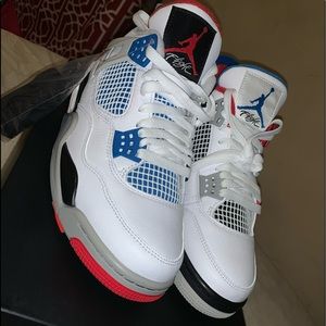 Jordan Retro 4